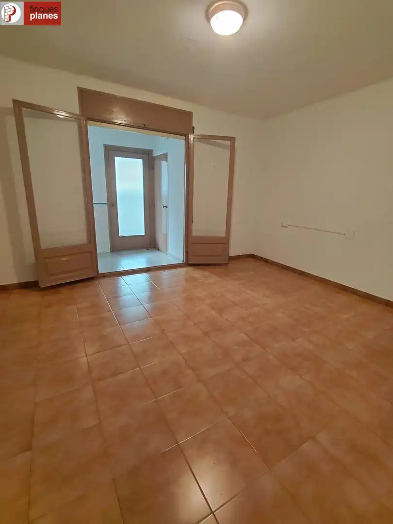 Piso en venta en La Seu d'Urgell con Calefacción, Terraza y Trastero