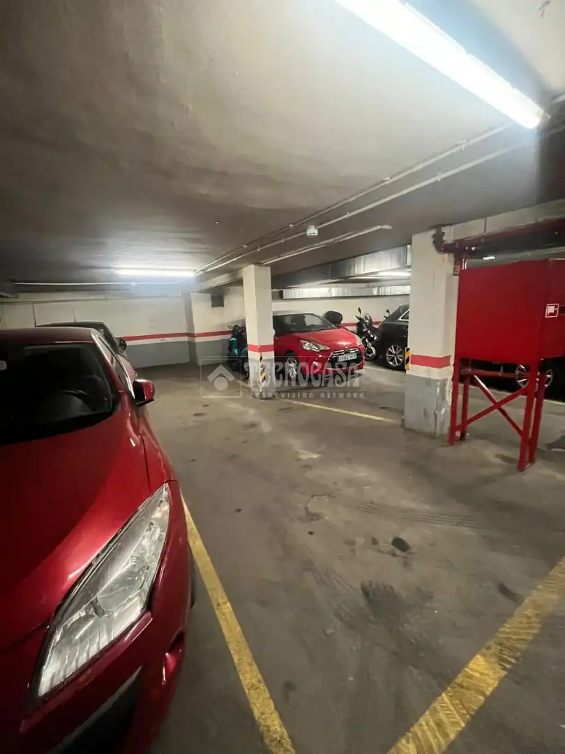 Einzelparkplatz zur Miete in Centro, imagen 3