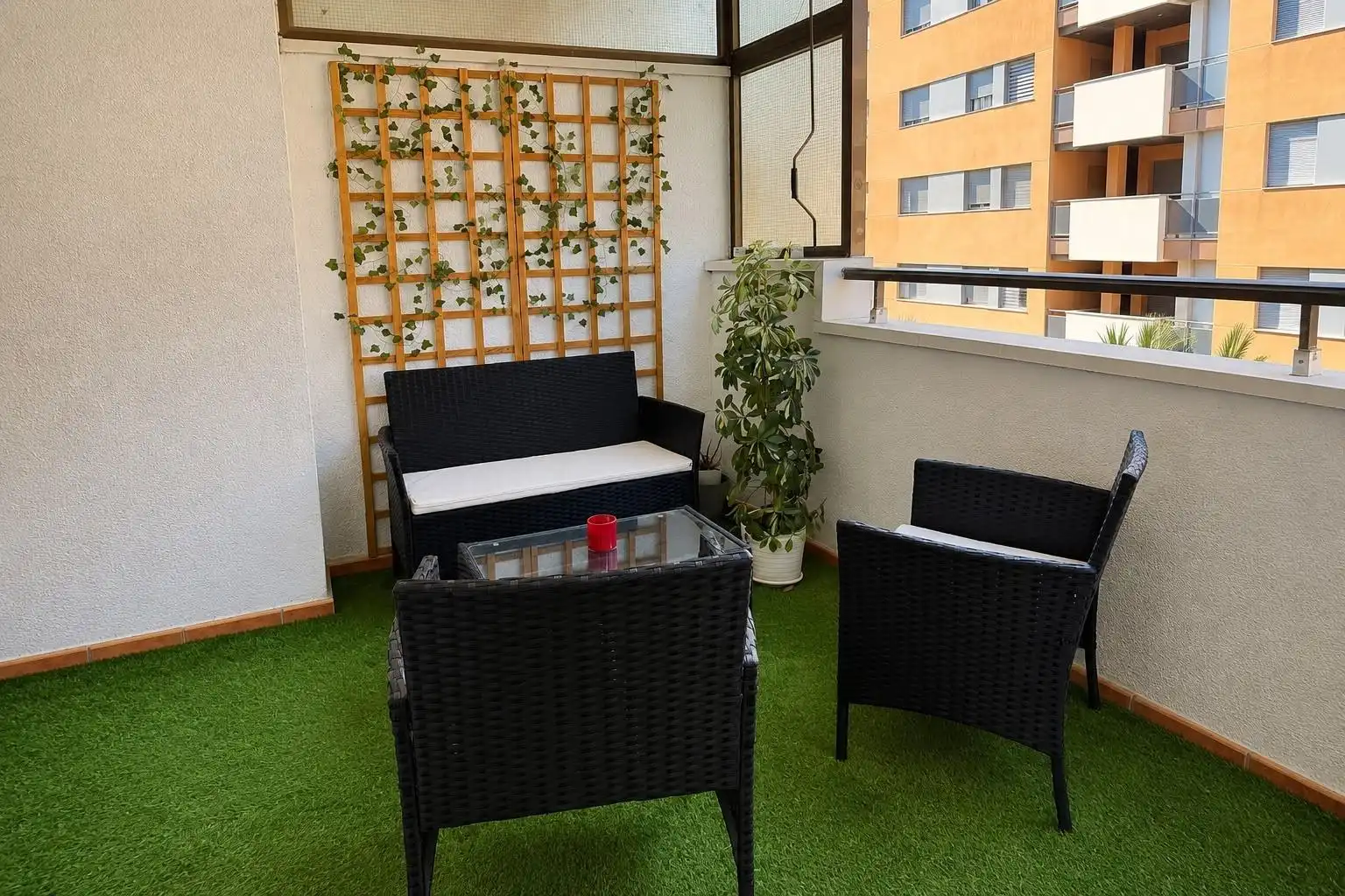 Piso con terraza en venta en Carrer AMADEU VIVES, imagen 12