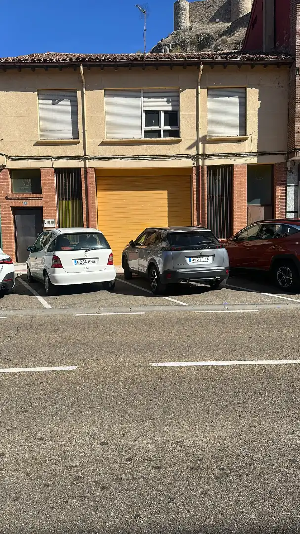 Adossat amb terrassa en venda a Avenida Cervera 4, imagen 2