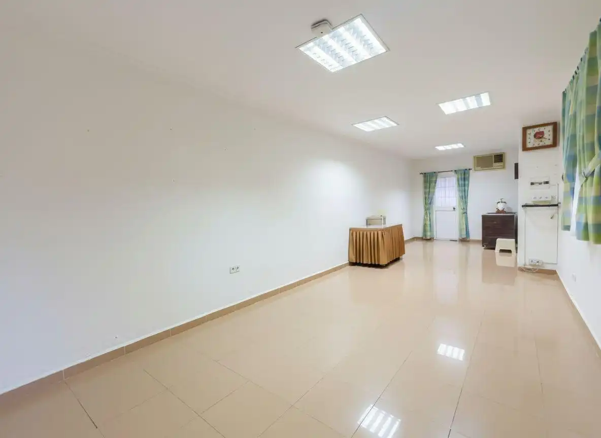 Houses for sale in Espartinas  with Air Conditioner, Private garden and Terrace