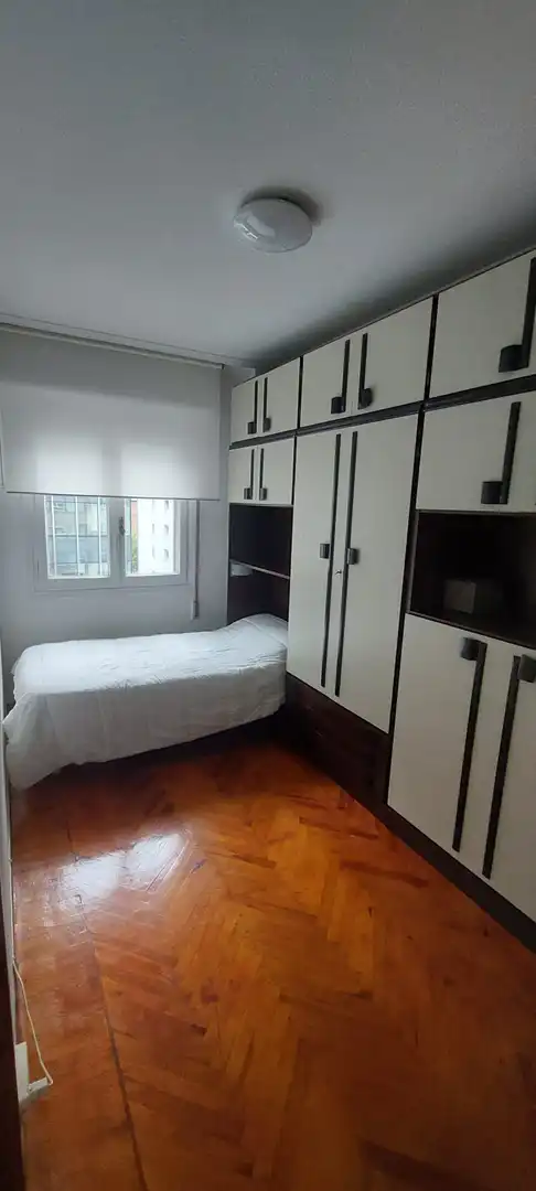 Habitación de Piso de alquiler en Santander con Calefacción y Amueblado