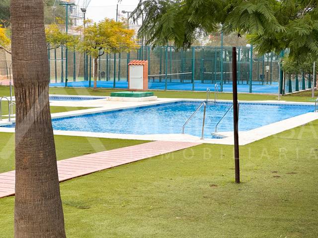 Piso en Venta en Distrito Zeta - Recinto Ferial Cortijo de Torres