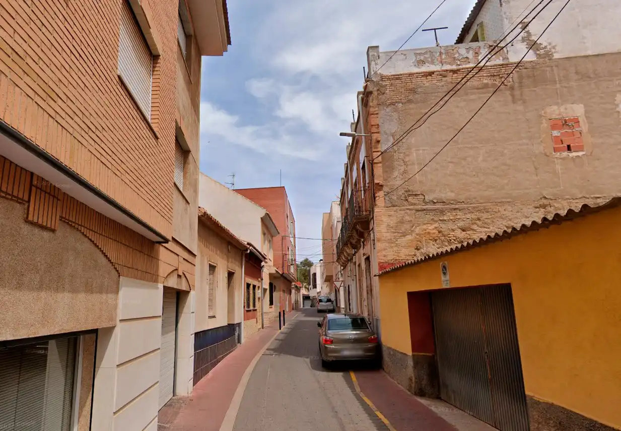 Vista exterior de Piso en venta en La Unión con Trastero