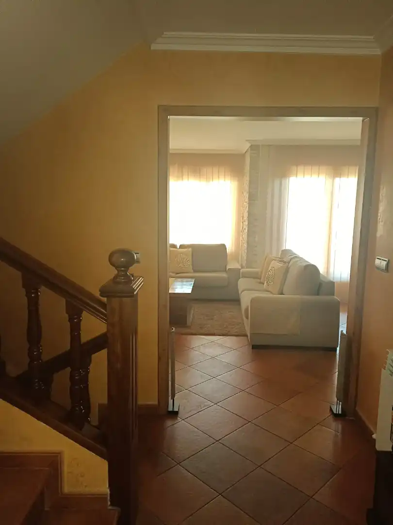 Detached homes for sale in Olmedo  with Heating, Private garden and Parquet flooring