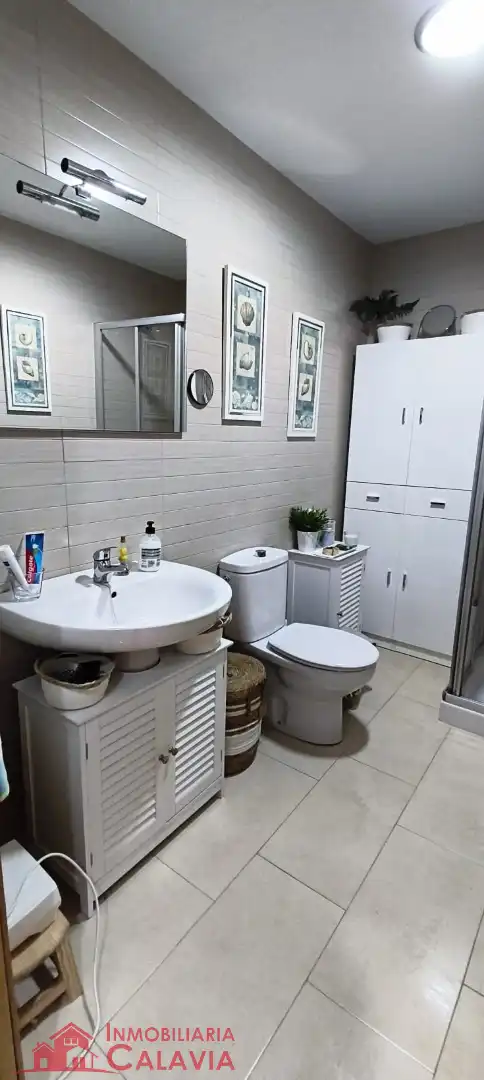 Baño de Piso en venta en Baeza con Aire acondicionado