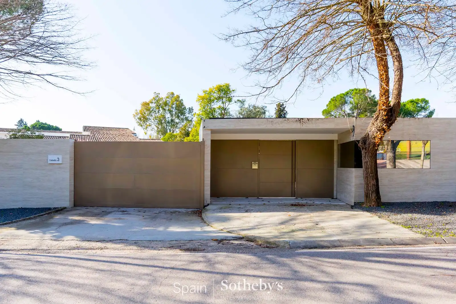 Exterior view of Houses for sale in Pozuelo de Alarcón  with Air Conditioner, Heating and Private garden