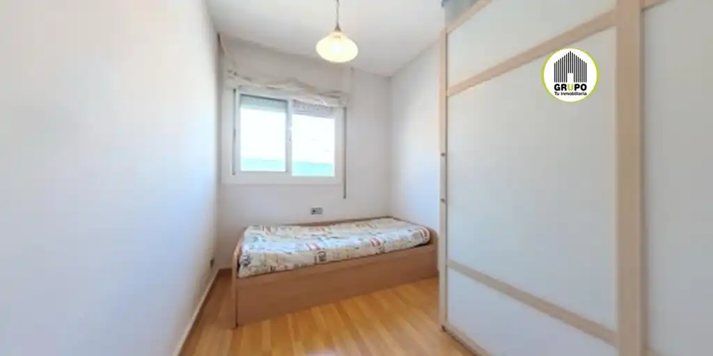 Schlafzimmer von Wohnung zum Verkauf in Esplugues de Llobregat mit Klimaanlage, Heizung und Balkon