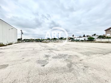 Lands and plots for sale in Pasarell