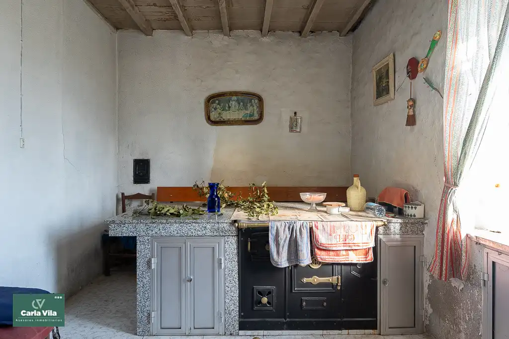 Cocina de Finca rústica en venta en Lugo con Jardín privado, Horno y Balcón