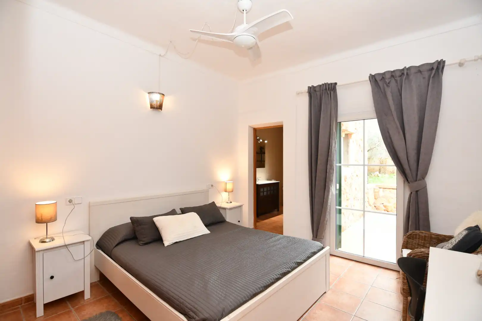 Schlafzimmer von Country house zum Verkauf in Felanitx mit Privatgarten, Terrasse und Abstellraum