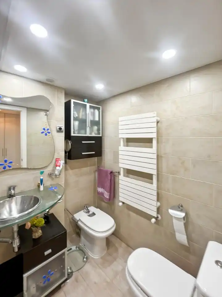 Baño de Ático en venta en Madrid con Aire acondicionado, Calefacción y Terraza
