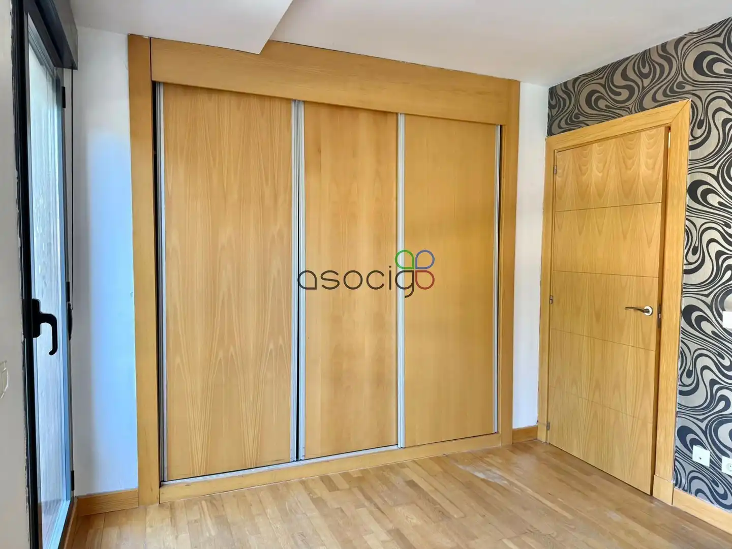 Habitación de Piso en venta en Yebes con Calefacción, Terraza y Trastero