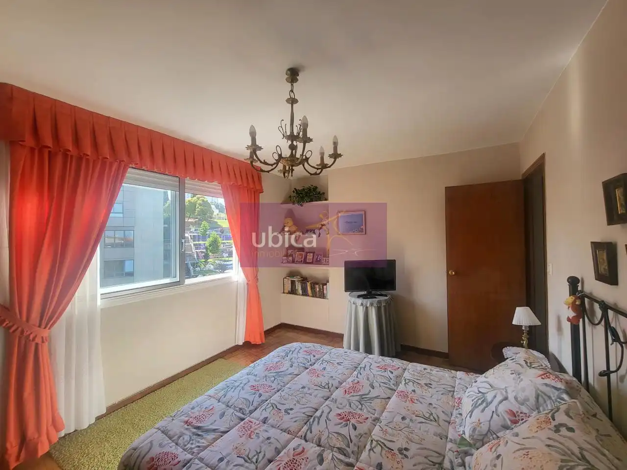 Bedroom of Flat for sale in Vigo   with Heating, Parquet flooring and Terrace