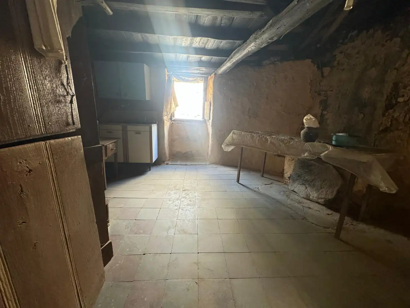 Cocina de Finca rústica en venta en Arroyomolinos de la Vera