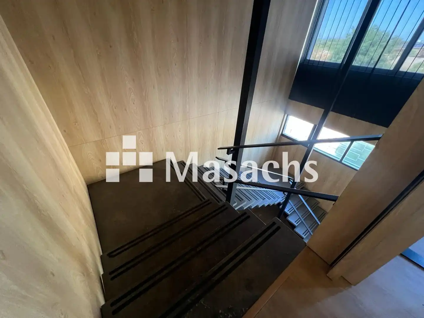 Fabrikhallen zur Miete in Martorelles