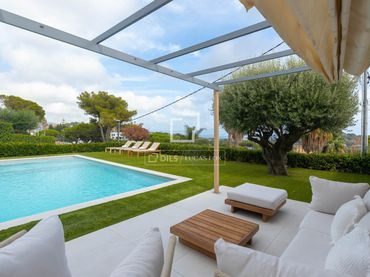 Detached house with balcony for sale in Canyet - Pomar