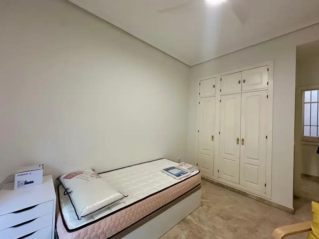Schlafzimmer von Wohnung zur untervermieten in Córdoba