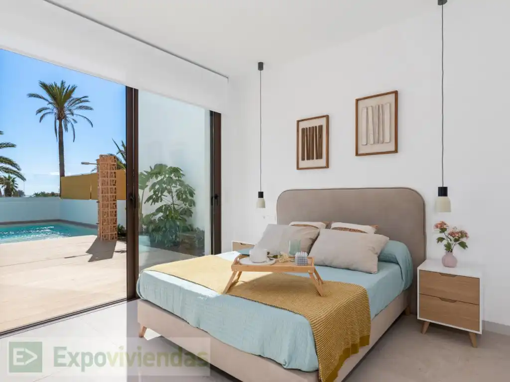 House with pool for sale in Calle Infanta Cristina, imagen 14