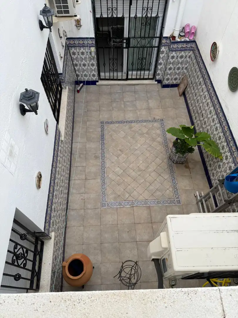 Terrasse von Haus oder Chalet zum Verkauf in Santa Coloma de Gramenet mit Klimaanlage, Heizung und Terrasse