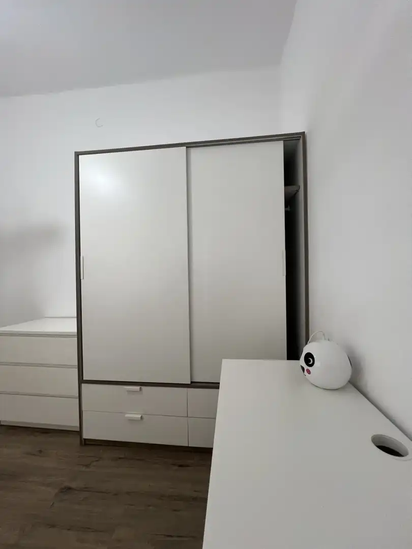 Habitación de Piso en venta en Gijón  con Calefacción