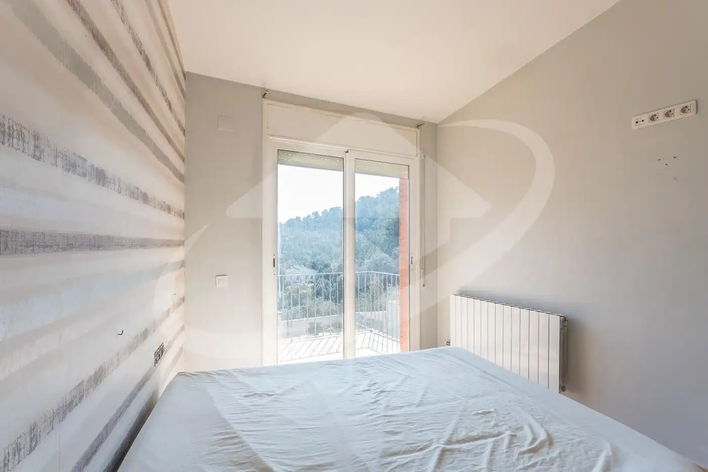 Dormitori de Casa o xalet en venda en Castellar del Vallès amb Aire condicionat, Calefacció i Terrassa
