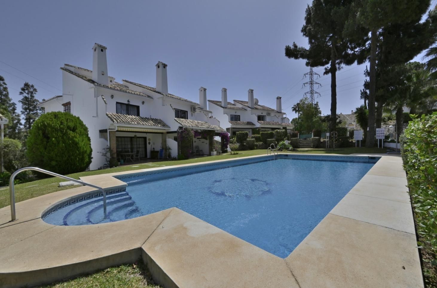 Jardí de Casa adosada en venda en Mijas amb Aire condicionat, Jardí privat i Terrassa