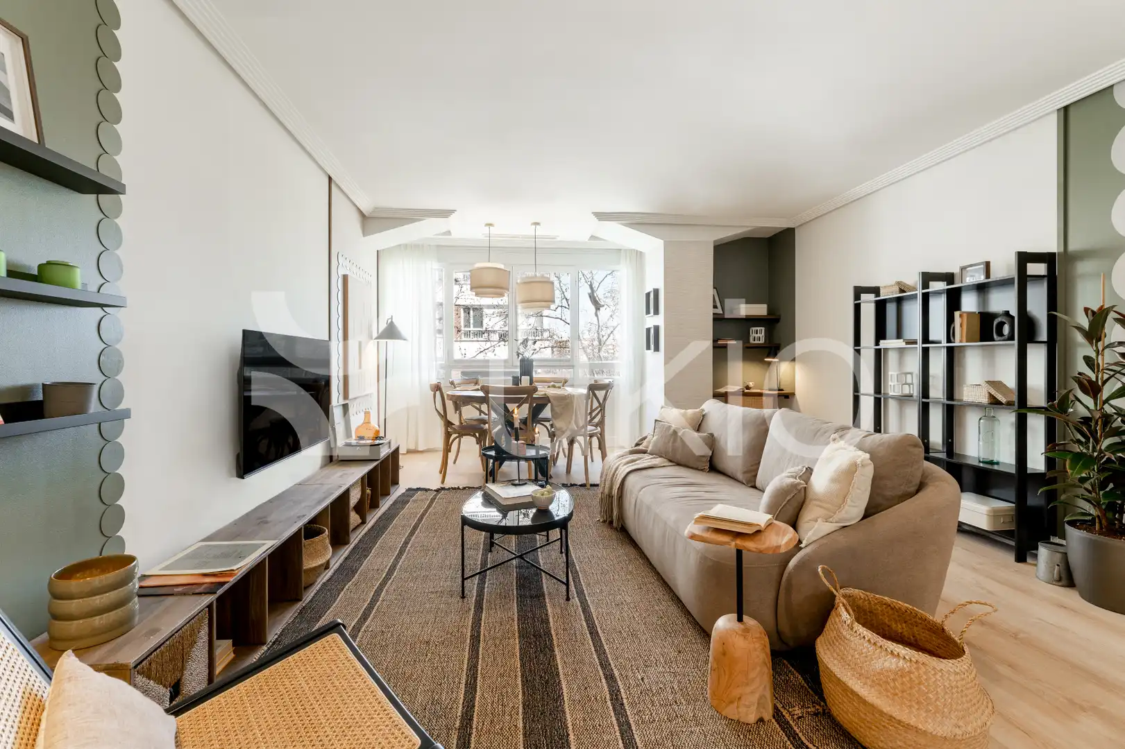 Living room of Apartments for rent in Madrid  with Air Conditioner, Heating and Furnished