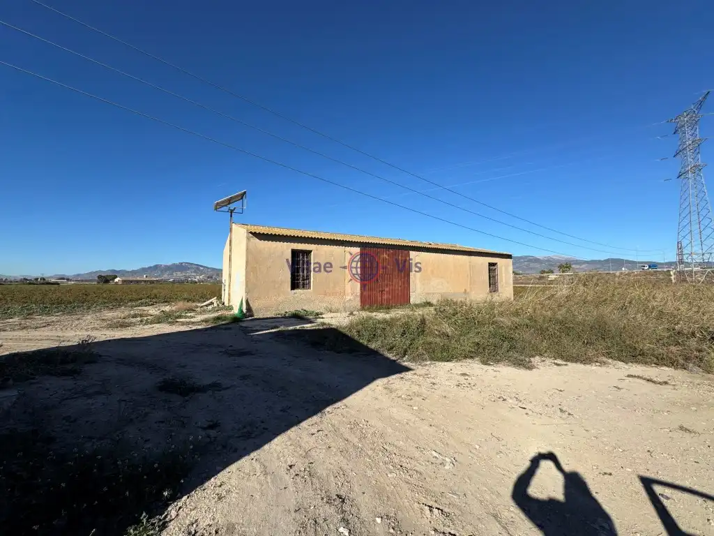 Terreny industrial en venda en Totana