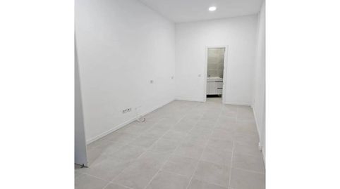 Foto 3 de Estudio en venta en Calle Ignasi Iglesias, 16, El Pedró, Cornellà de Llobregat