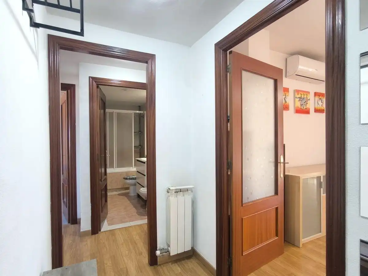 Flat with balcony for sale in VIOLANT D'HONGRIA, imagen 10