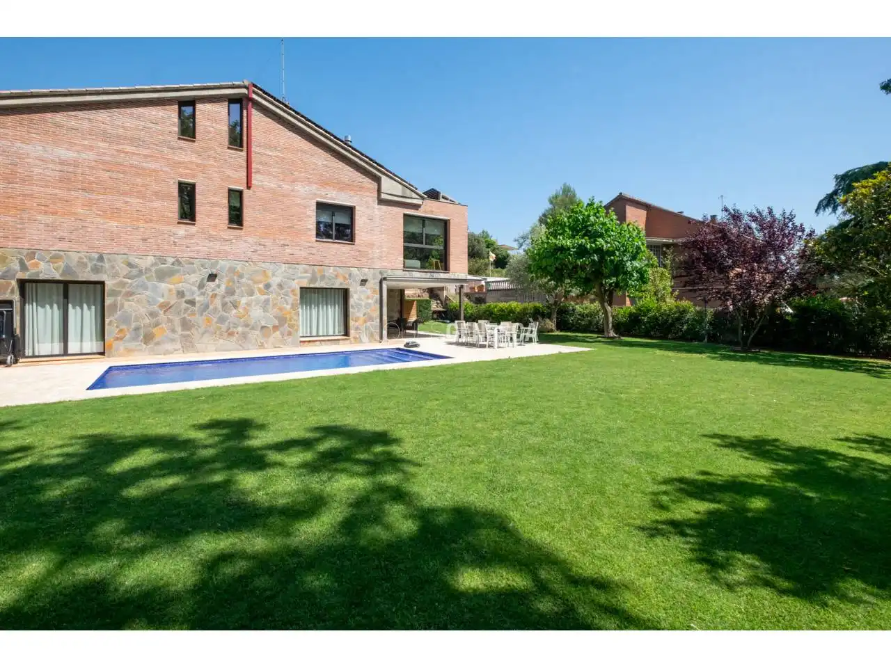 Jardín de Casa o chalet en venta en Matadepera con Aire acondicionado, Calefacción y Jardín privado
