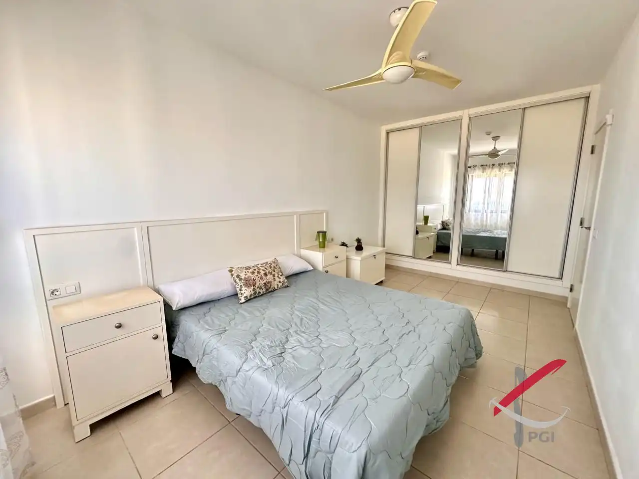 Habitación de Piso en venta en Adeje con Terraza y Piscina comunitaria