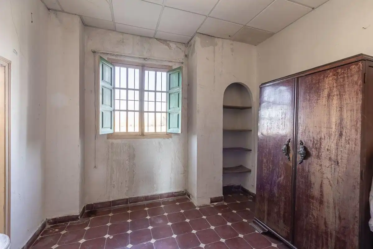 Casa rústica amb terrassa en venda a Santa Fe, imagen 12