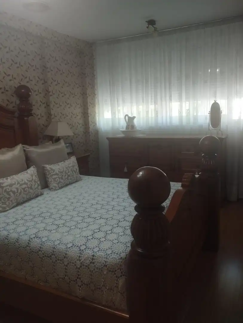 Dormitori de Casa adosada en venda en Casco Urbano