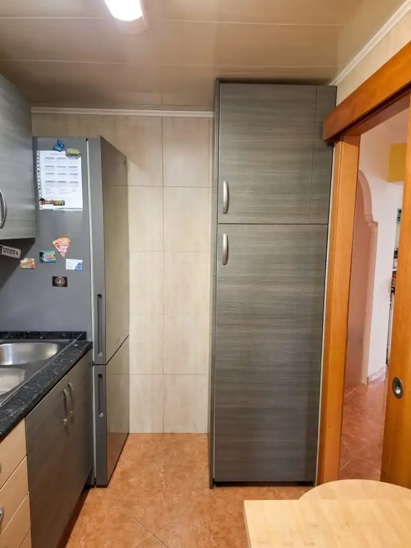 Cuina de Pis en venda en Terrassa amb Forn i Balcó