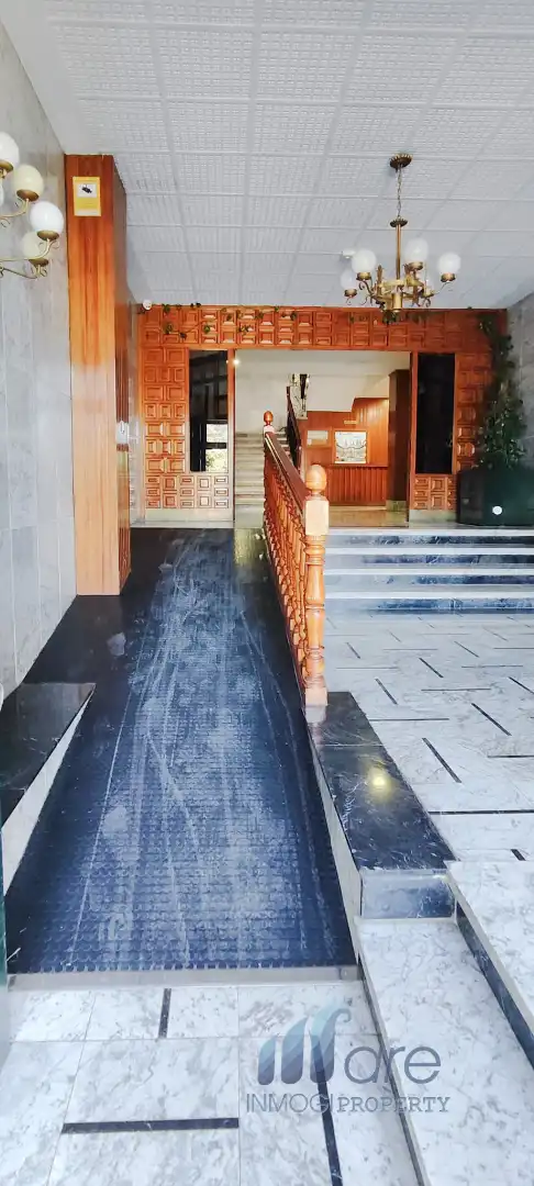Flat for sale in Granada  with Heating and Parquet flooring