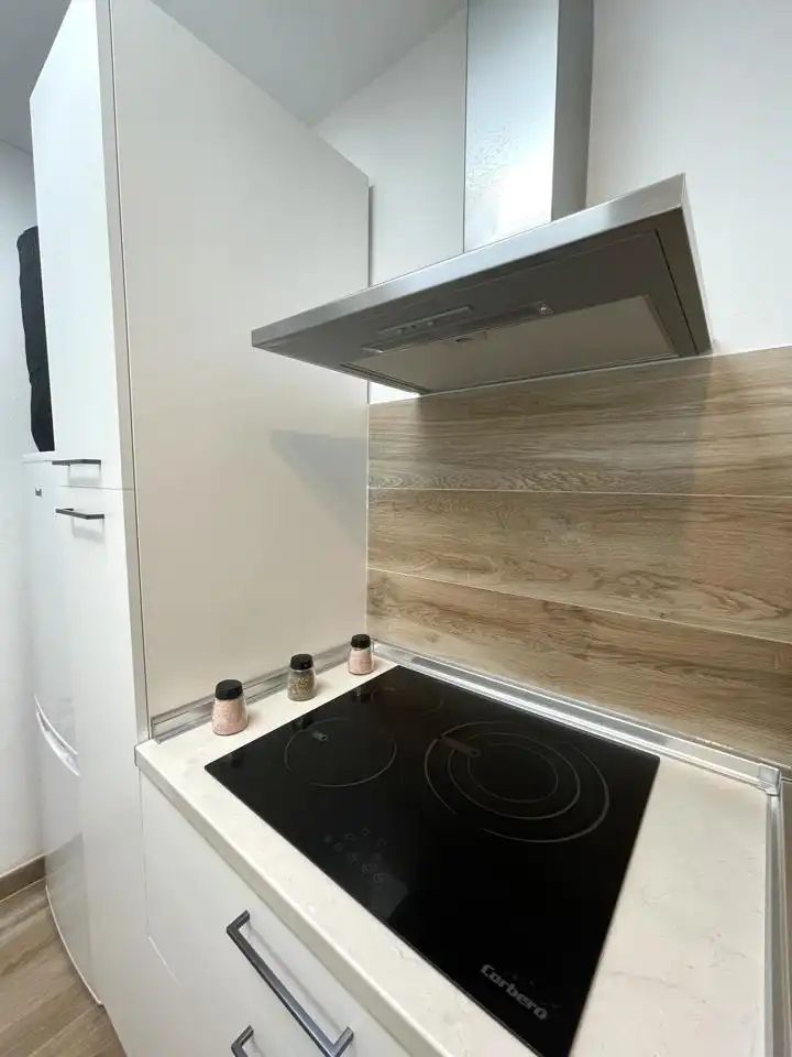 Küche von Maisonette zum Verkauf in San Bartolomé de Tirajana mit Klimaanlage, Privatgarten und Parkett