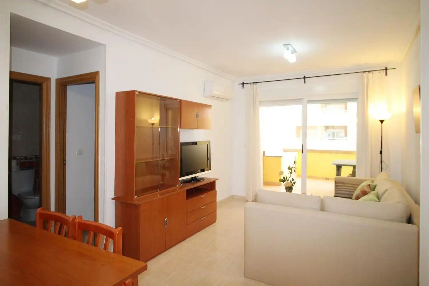 Living room of Apartments for sale in Oropesa del Mar / Orpesa  with Air Conditioner, Private garden and Terrace