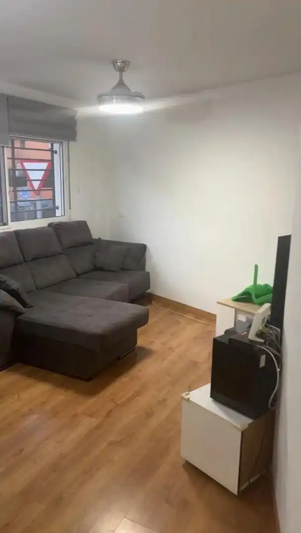 Sala de estar de Piso en venta en Torre de Benagalbón