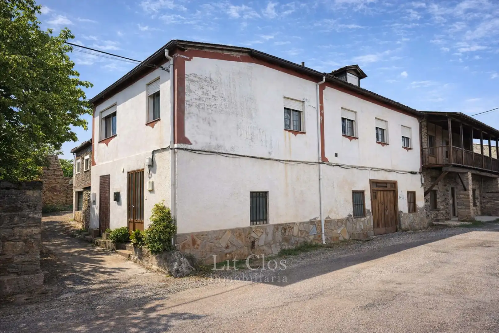Vista exterior de Casa o xalet en venda en Vilamartín de Valdeorras