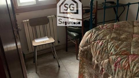 Foto 3 de Casa adosada en venda a As Lagoas, Ourense