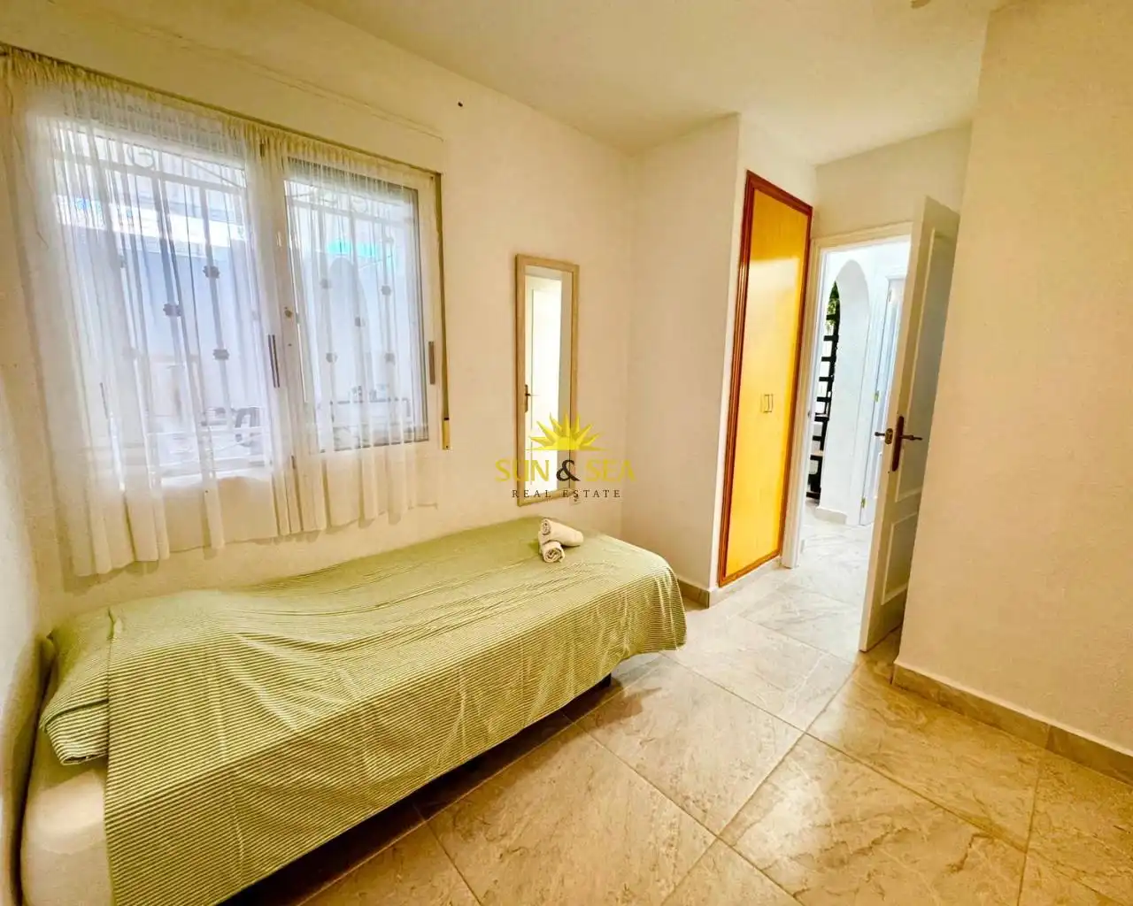 Habitación de Planta baja de alquiler en Orihuela con Aire acondicionado, Calefacción y Terraza