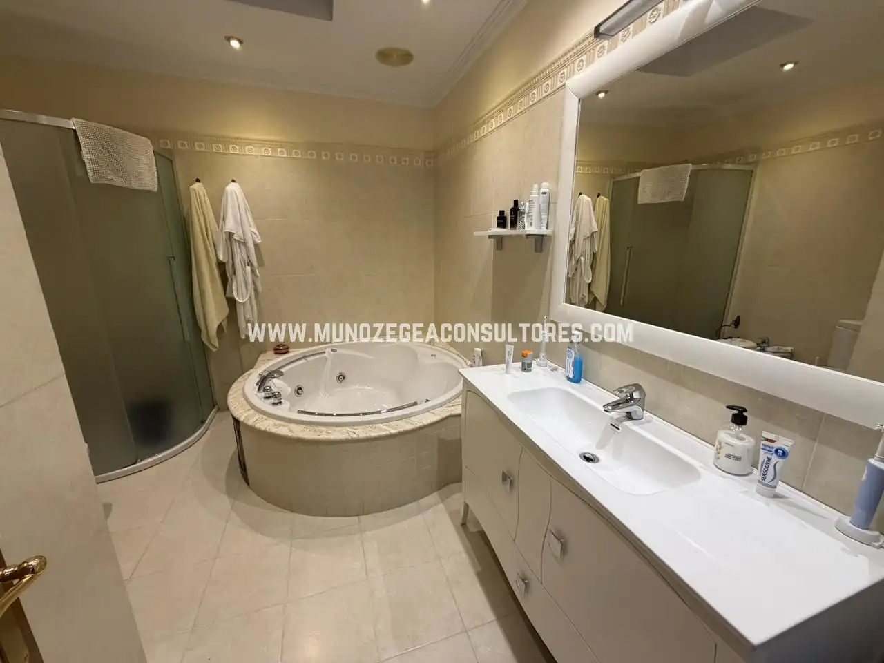 Bathroom of Houses for sale in Lucena  with Air Conditioner, Terrace and Storage room