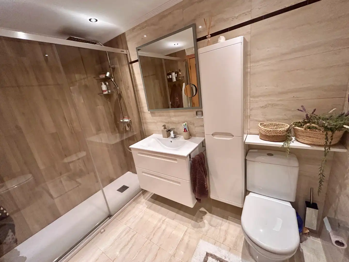 Bathroom of Duplexes for sale in Errenteria  with Heating, Terrace and Storage room