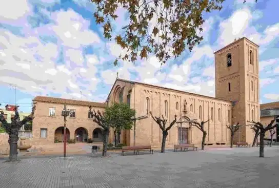 Vista exterior de Casa adosada en venda en Parets del Vallès amb Aire condicionat, Calefacció i Terrassa
