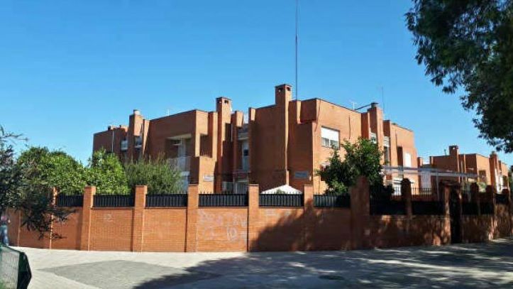 Exterior view of Flat for sale in  Sevilla Capital