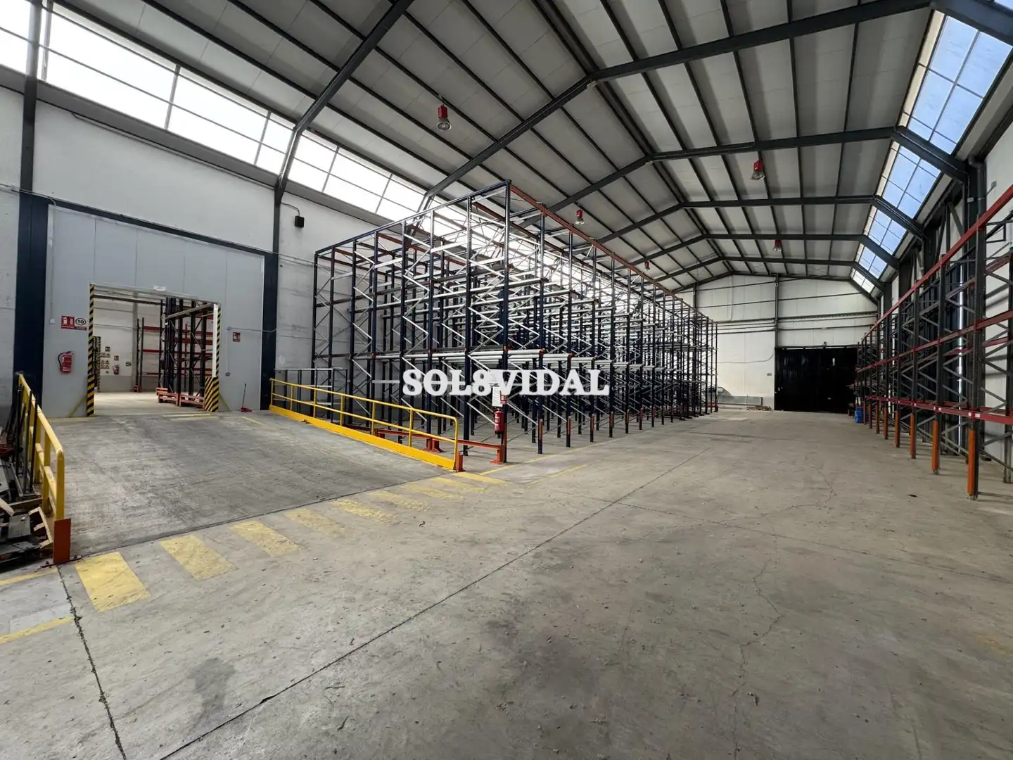 Fabrikhallen zur Miete in Orihuela