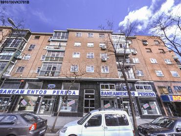 Flat with lift for sale in Avenida de Oporto 10