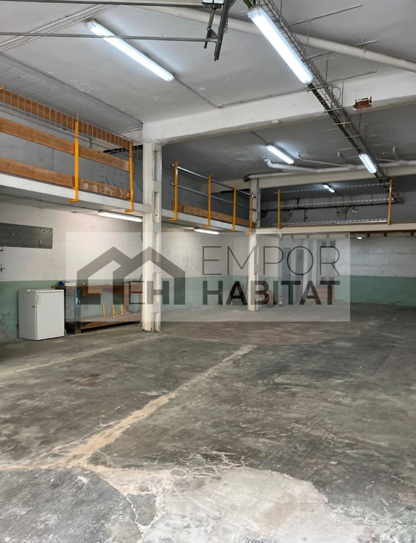 Nau industrial en venda en Llançà